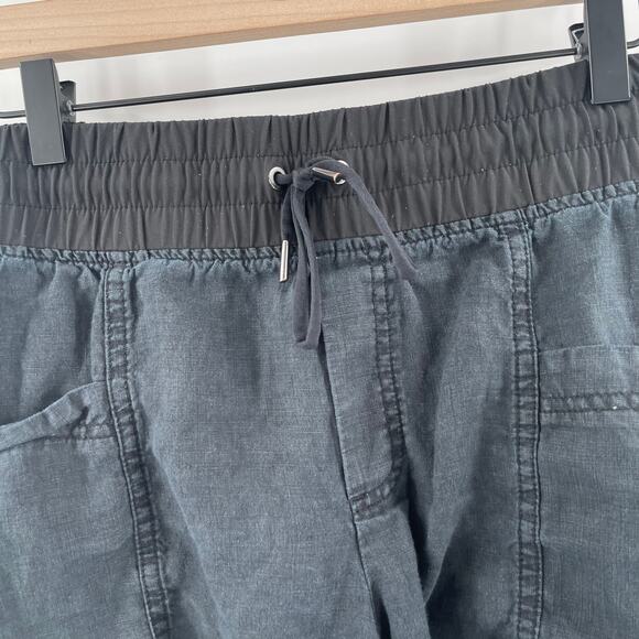 ATHLETA Cabo Shorts Size 16 100% Linen Washed Out Black Pull On Summer Casual - Picture 8 of 12